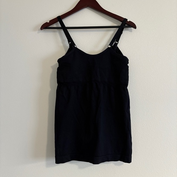 Kindred Bravely Sublime® Hands-Free Pumping & Nursing Tank Black Large - Picture 6 of 8